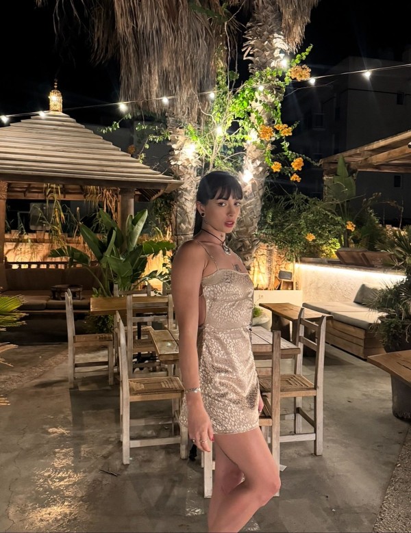 Colombiana delgadita tatuada super top