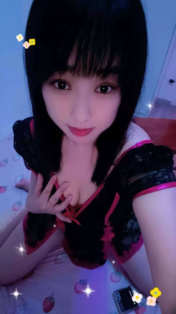 亚洲女孩可以接受一个