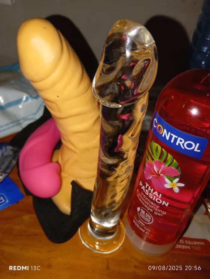 Novedad hombre exigente  fiestera guarra caceres