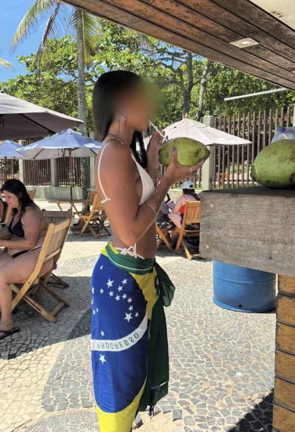 LATINA PARA LA MÁXIMA DIVERSIÓN EN TORREVIEJA