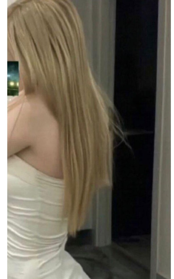 SOY PAOLA MI PRIMERA VEZ DESDE 30 EUROS GRIEGO A TOPE