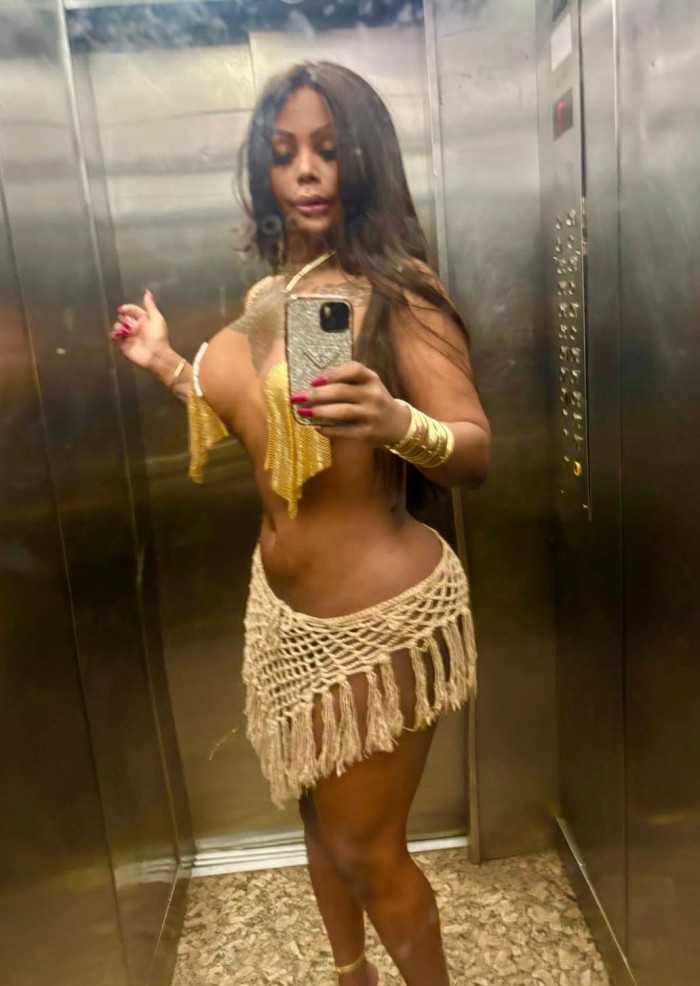 HERMOSA TRANS BRASILEÑA ACTIVA Y PASIVA POPPER *_* MALASAÑA CENTRO MADRID