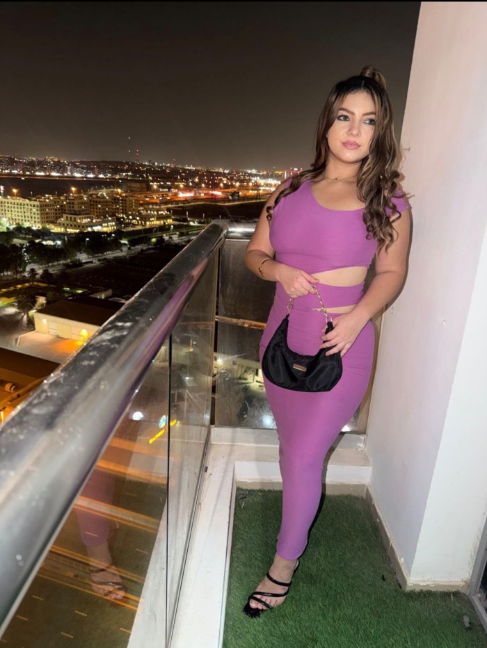 FIESTERA CALIENTE Y APASIONADA…SALIDAS