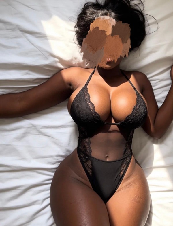 Fiestera Caliente coño apretado