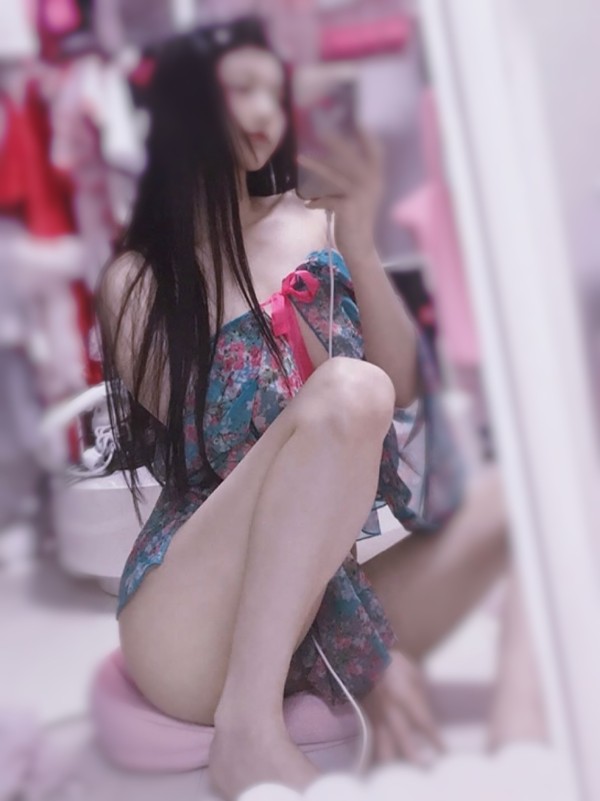 Así Foto!! Soy una chica caliente y dulce para ti