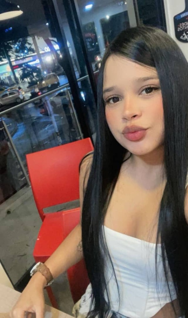 ANTONELLA – 22 AÑOS | VENEZOLANA BARAKALDO