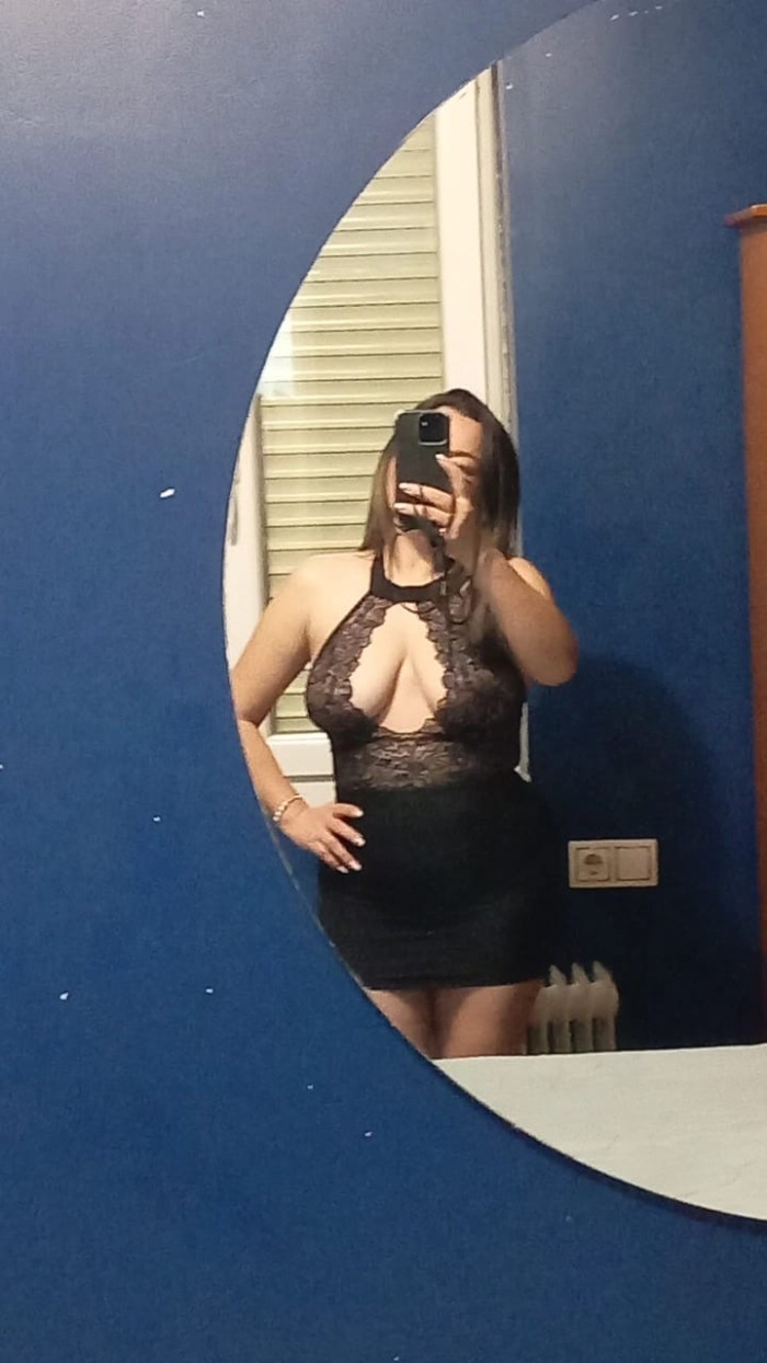 ZOFIA UNA CHICA ESPECTACULAR LLEGA EN LA CIUDAD