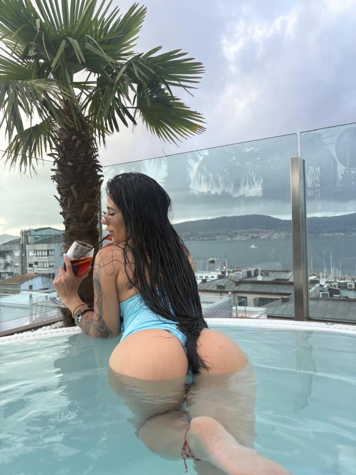 Liza , Mujer Hermosa Sensual Y Guarr….
