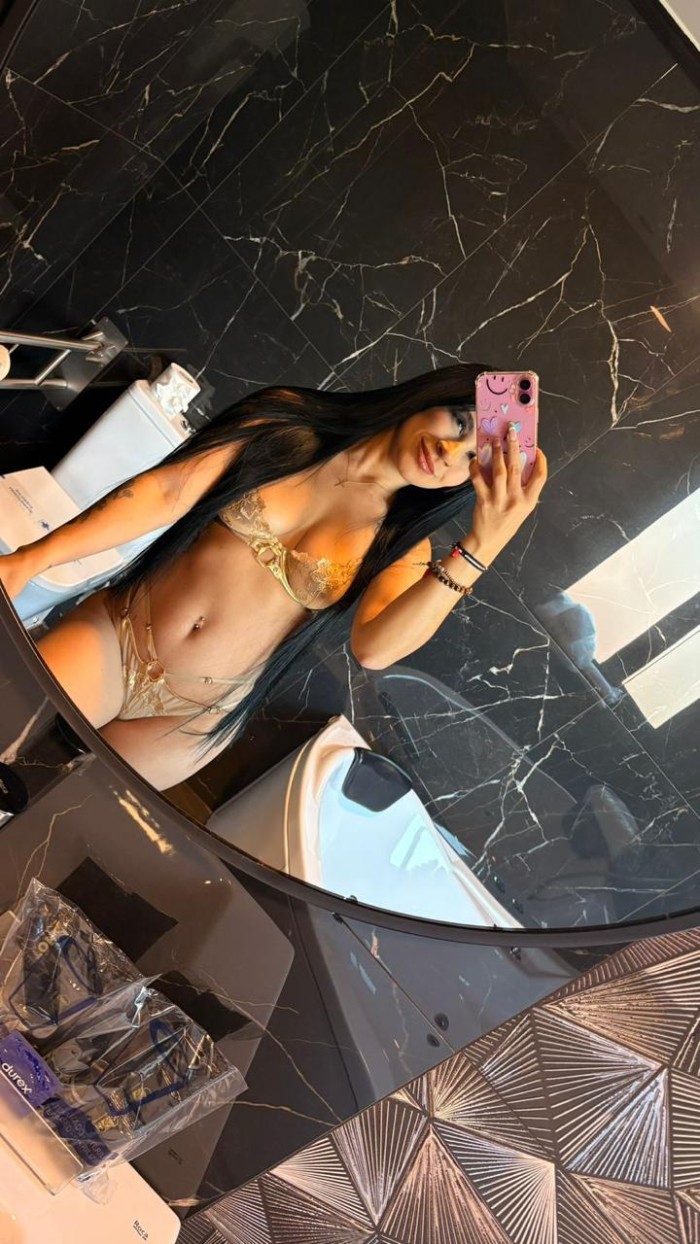Liza , Mujer Hermosa Sensual Y Guarr….