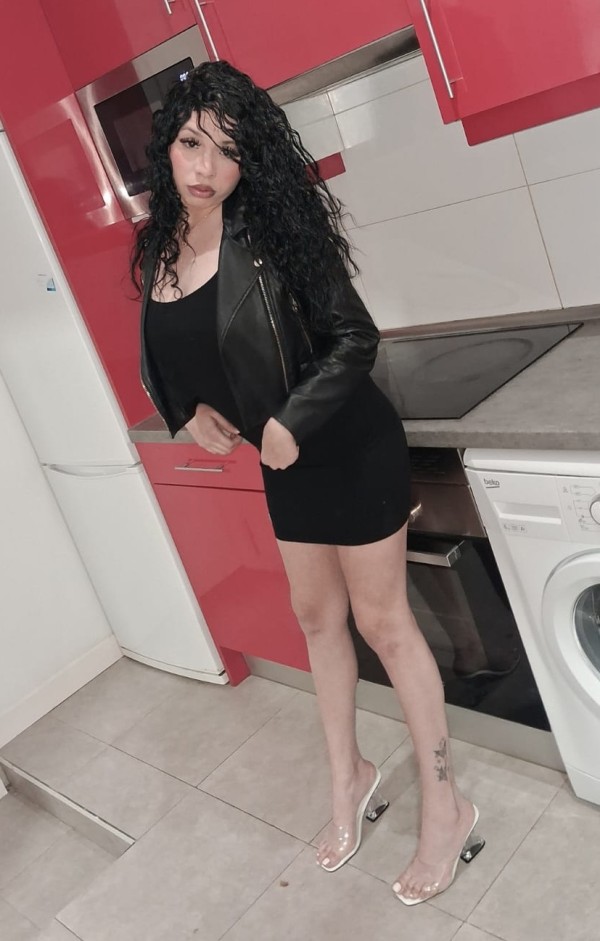 MICAELA UNIVERSITARIA 678449414 – PLAZA CASTILLA