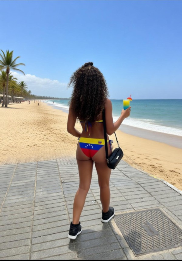 KATALEYA ,LATINA CANDENTE NOVEDAD EN PEÑISCOLA