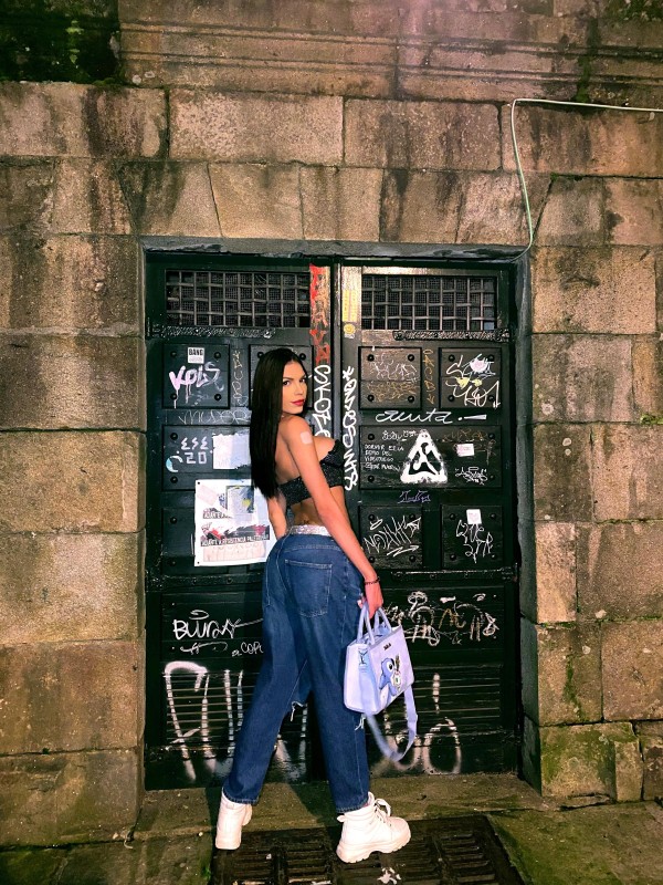 SIN ENGAÑOS NI ESTAFAS, WHITNEY FIESTERA GUAPISIMA TRANS RECIEN LLEGADA