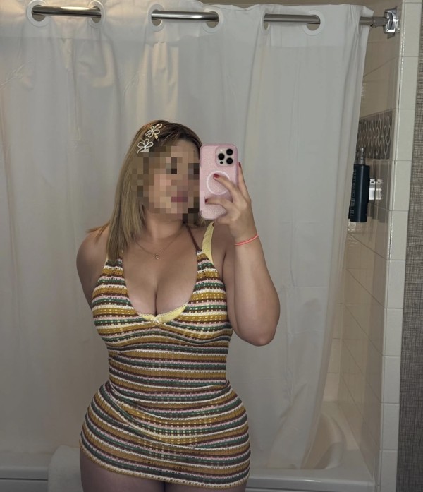 Nueva en la zona, rubia súper sexy, frances natural