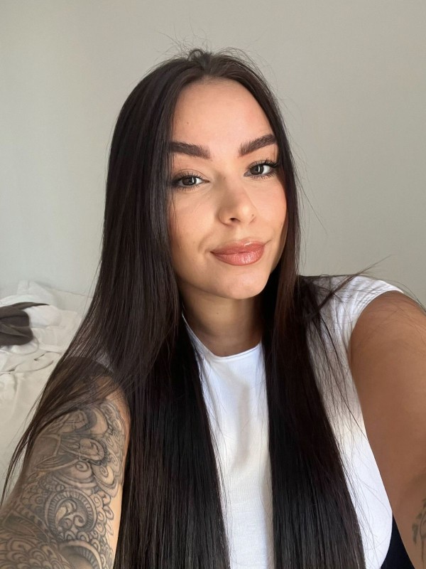 Guarra culona  deseosa que me follen duro, Barcelona