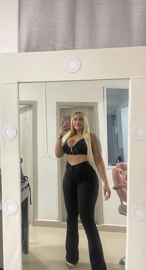 SERVICIO 10 CASA TEN MUÑECAS DISPONIBLES 24 HORAS VEN MI AMOR