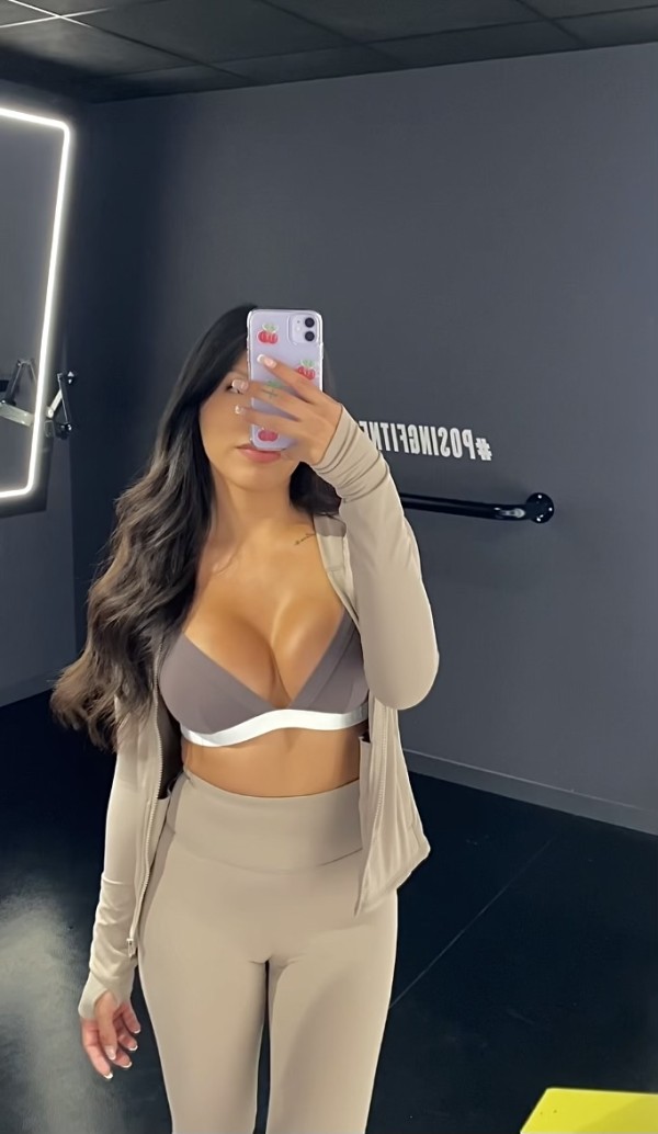 Muy completa, griego y con coñit* muy caliente, prettygirlgala23