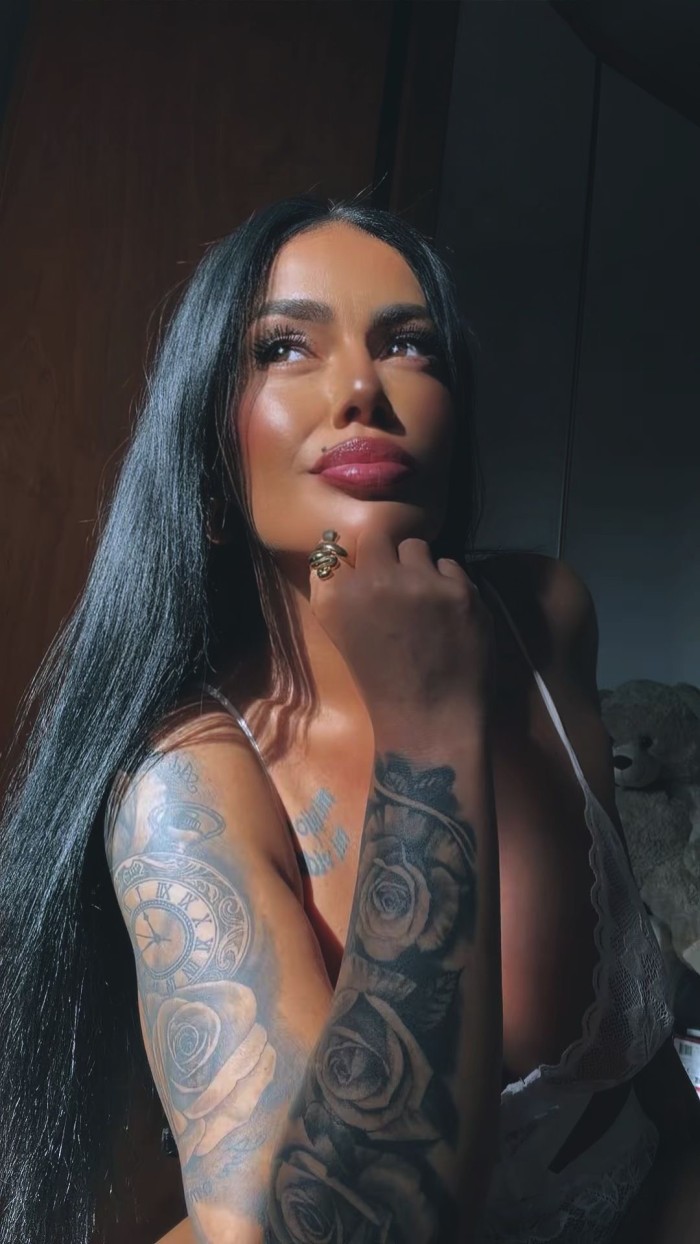 Auténtica garganta profunda !!! Particular !!! Morenaza Exótica !!!