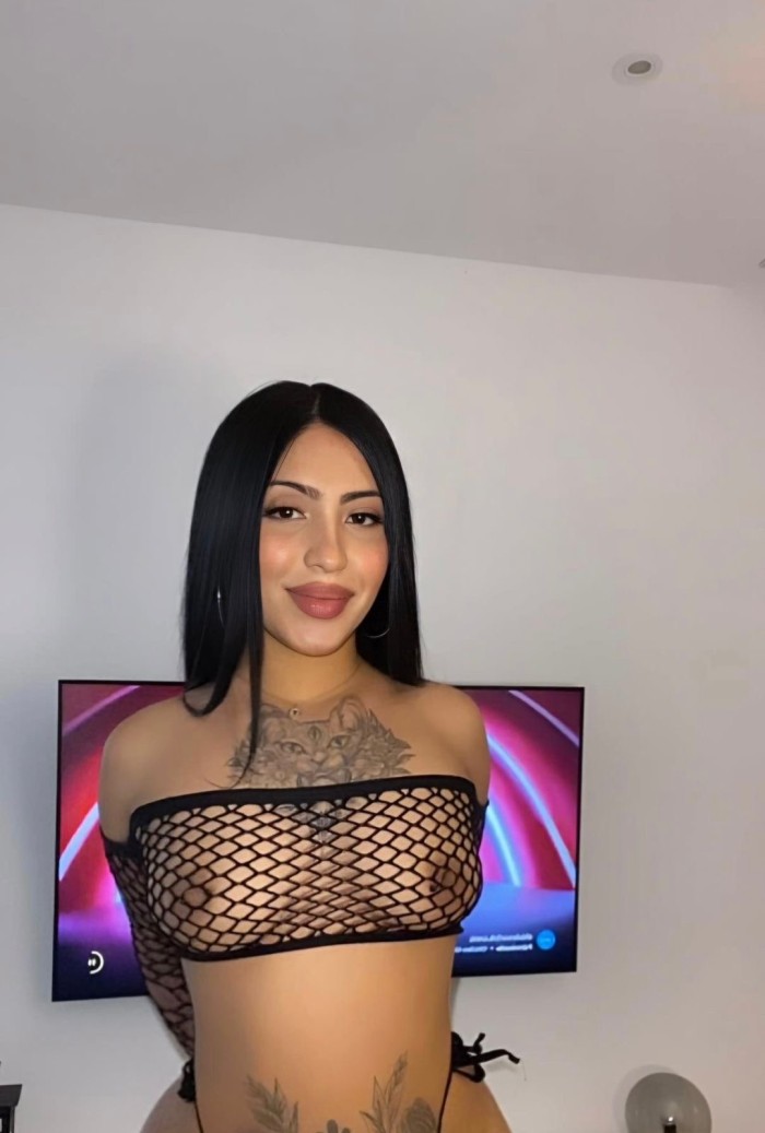 Soy una niñata muy complaciente