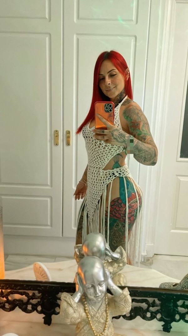 ARDIENTE Y DECIDIDA