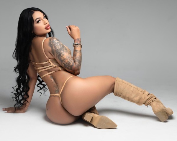 Mia 22 añitos Plaza Castilla! Video!