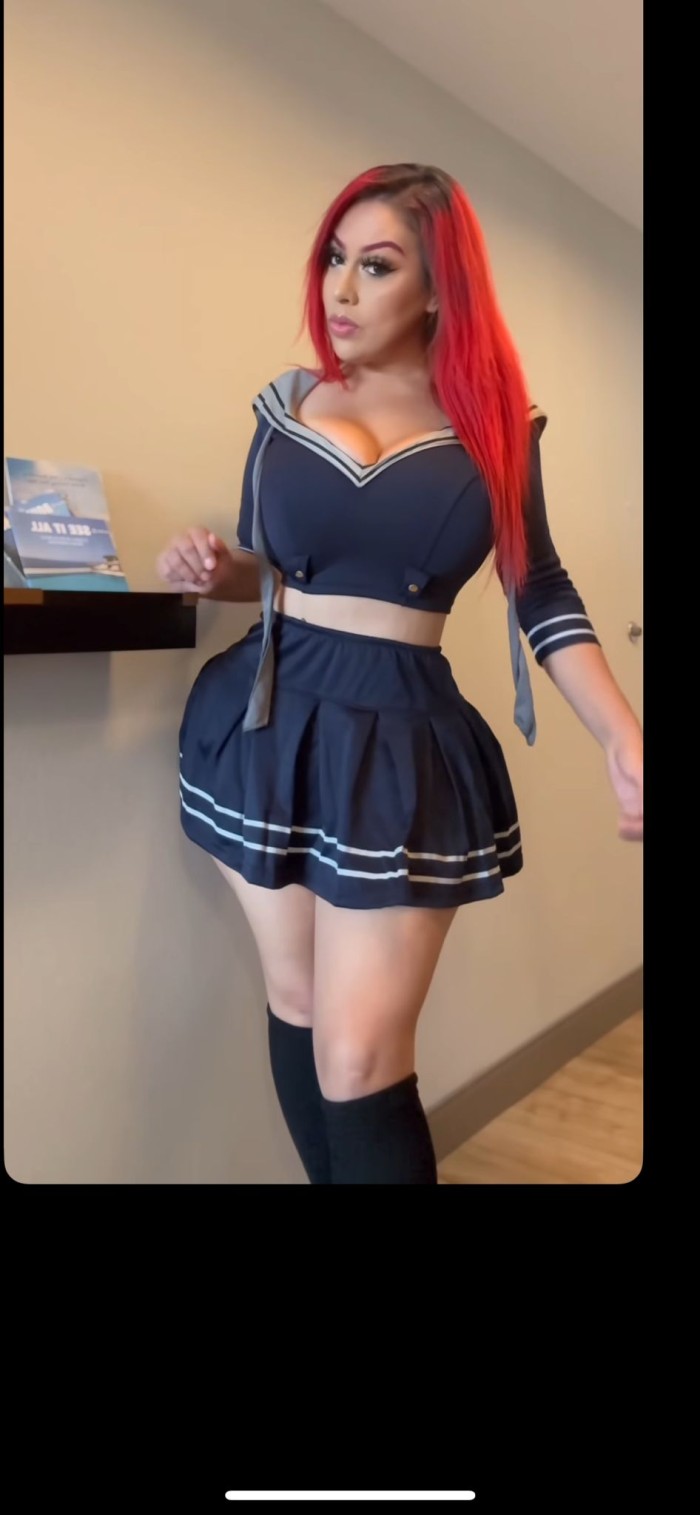 NOVEDAD LAURITA