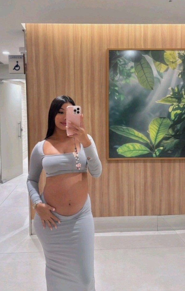 Una dulce princesa embarazada