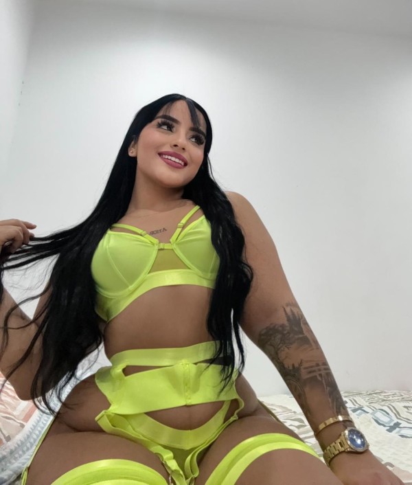 FRANCES NATURAL !! MAMADA RICA ….CRIS PE
