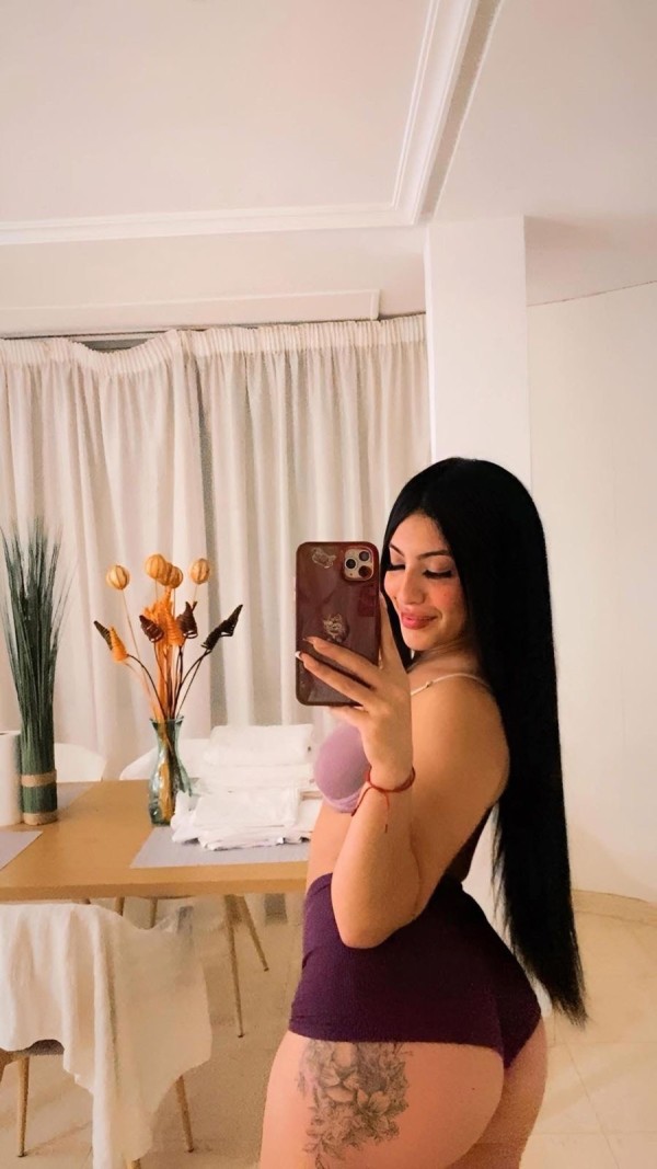 JOVENCITA FIESTERA MANEJABLE