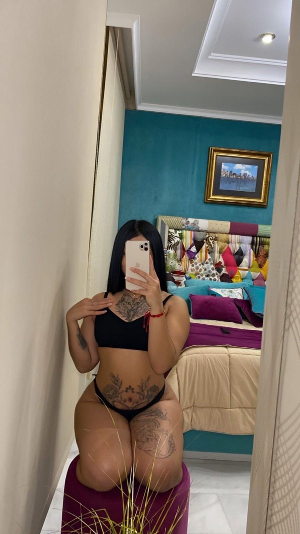 JOVENCITA FIESTERA MANEJABLE