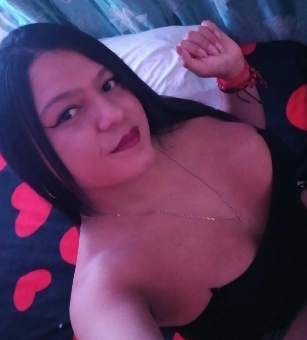 Latina jovencita 24Hrs por unos días en Alzira