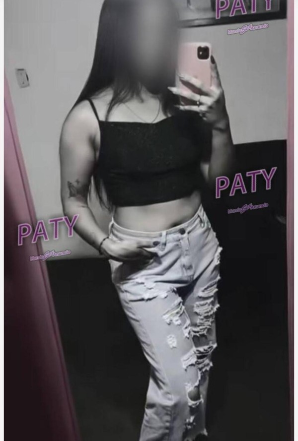 Jovencita caliente  fotos reales
