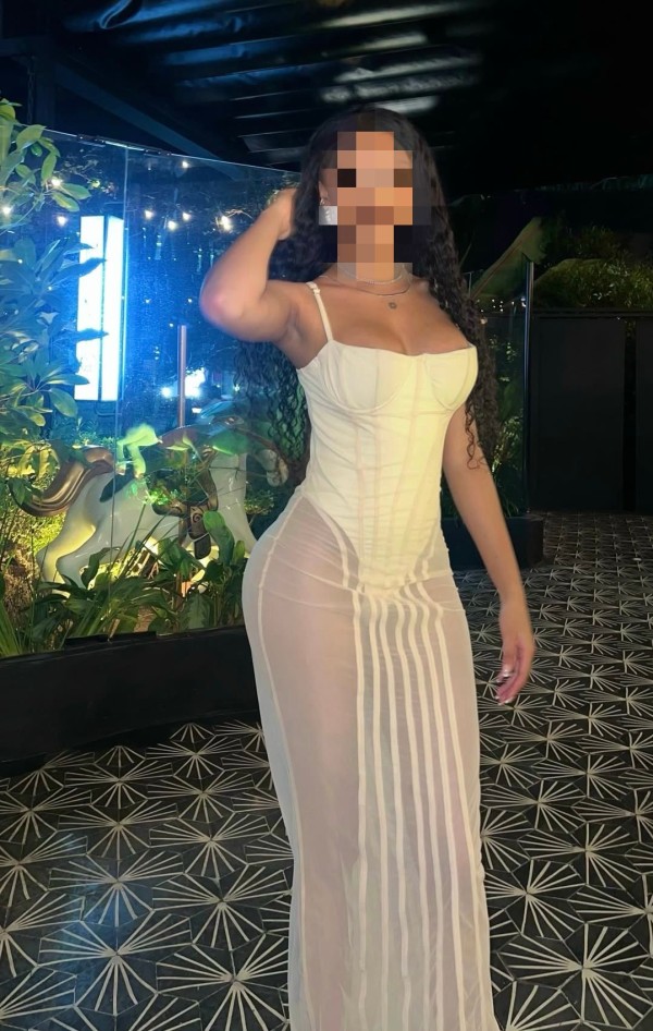 RISUEÑA, ALEGRE Y CACHONDA LISTA PARA SORPRENDERTE