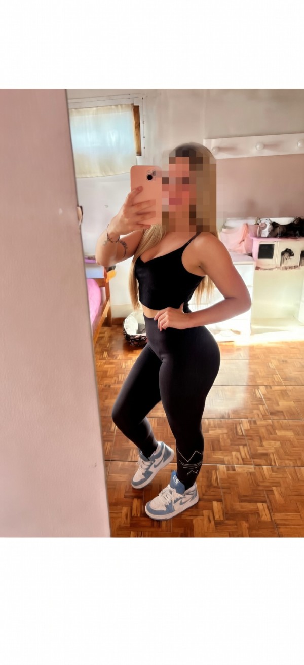Rubia de escándalo