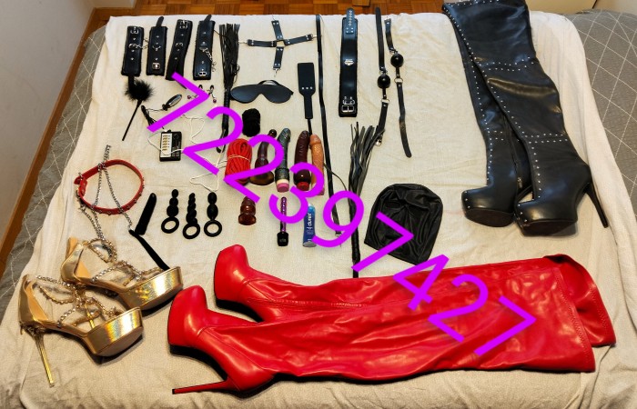 Top trans dominatrix ¿Has sido un nene malo?