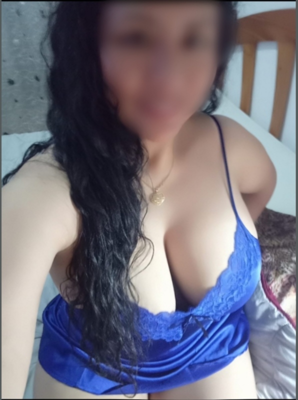Chilena sexy sexy y muy complaciente tal cual la d