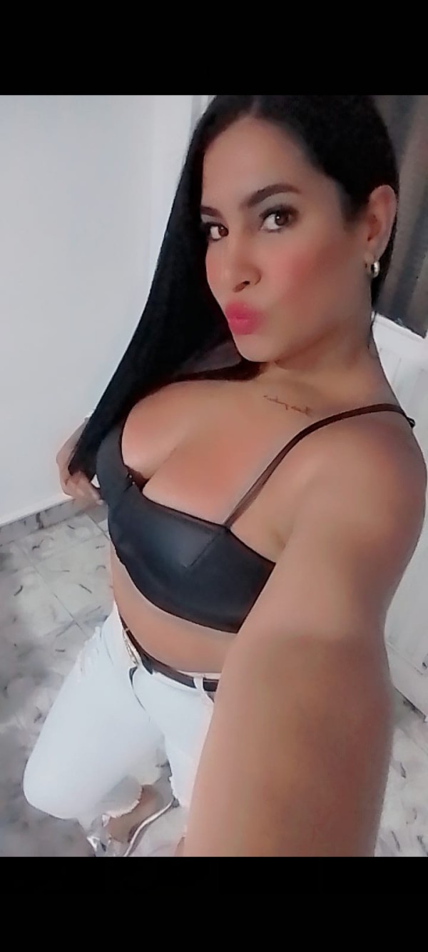 nicol nueva en manresa muy implicada y morbosa