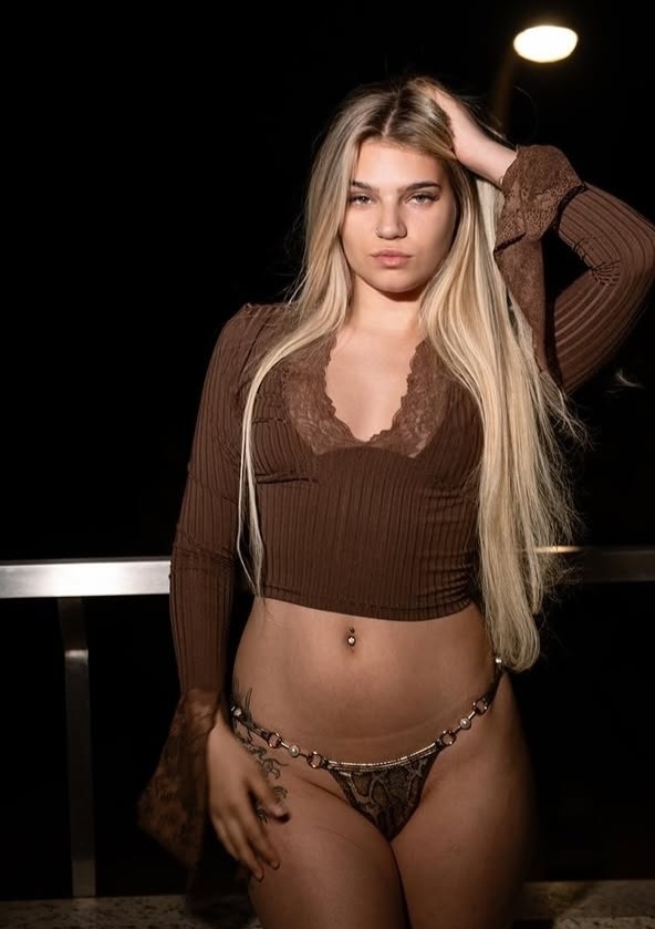 Discreta sensual y muy provocadora