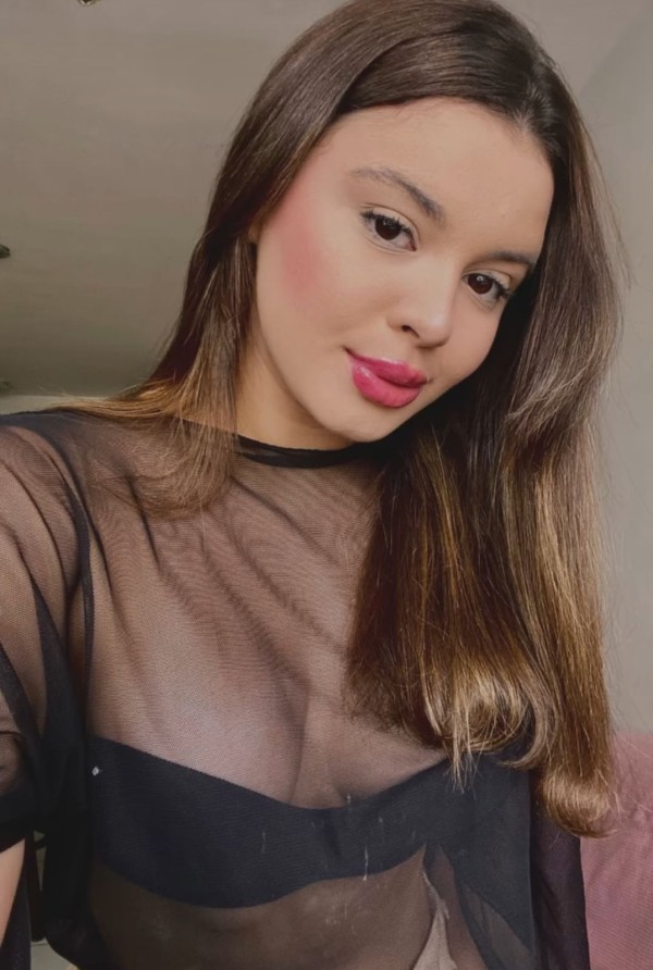 BRASILEÑA JOVENCITA EN GRANADA – PURA TENTACIÓN 24H