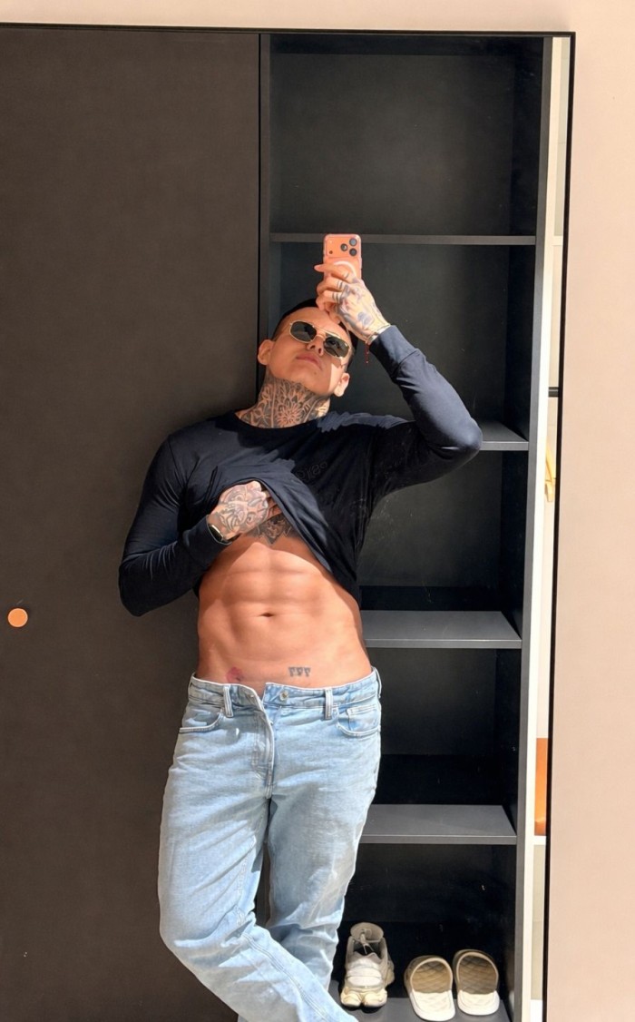 VEN A TOMARTE TODA LA LECHE   TE ESPERO