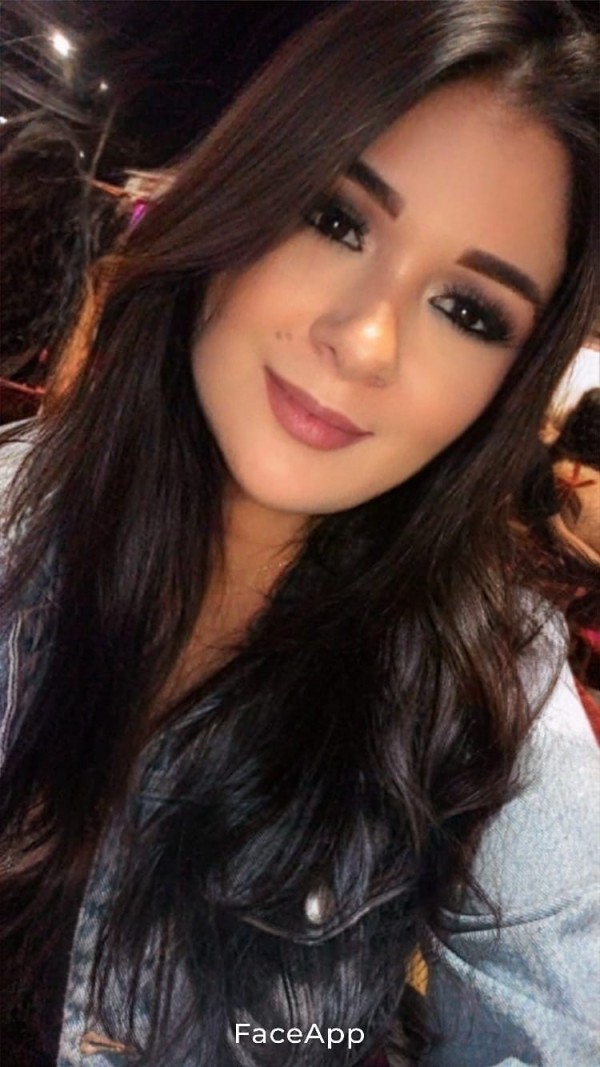 La chica más juguetona de tu ciudad