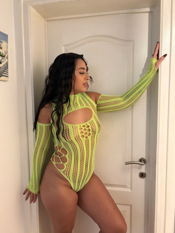 Dulce atrevida y muy divertida fiesta a tope