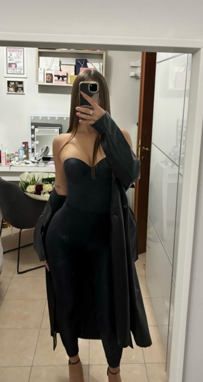 Cintia – 19 años – Española- Nueva en Bilbao