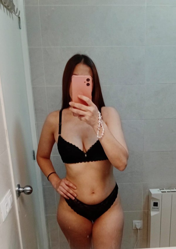 Renovación de chicas sexis fiesteras viciosas