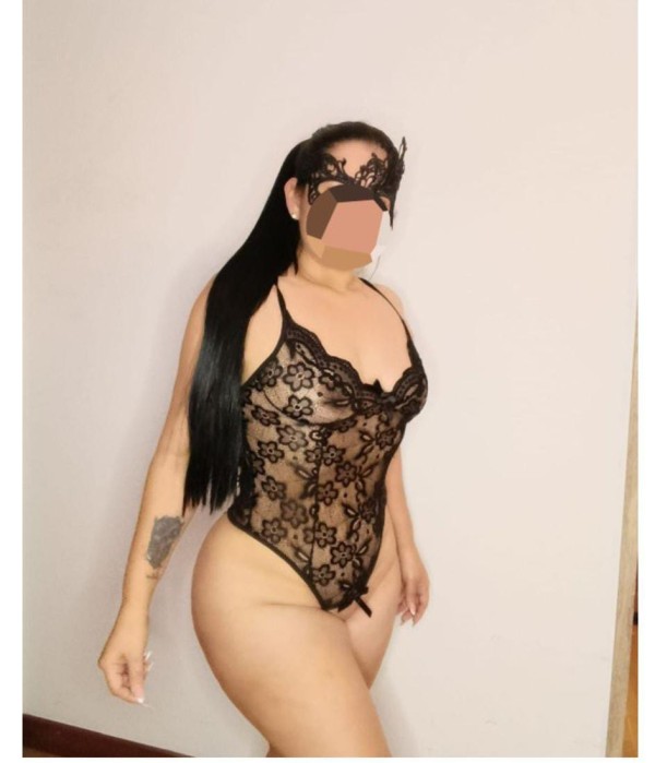 BELLA MASAJISTA CON EL TRATO MAS ESPECIAL EN LOGROÑO