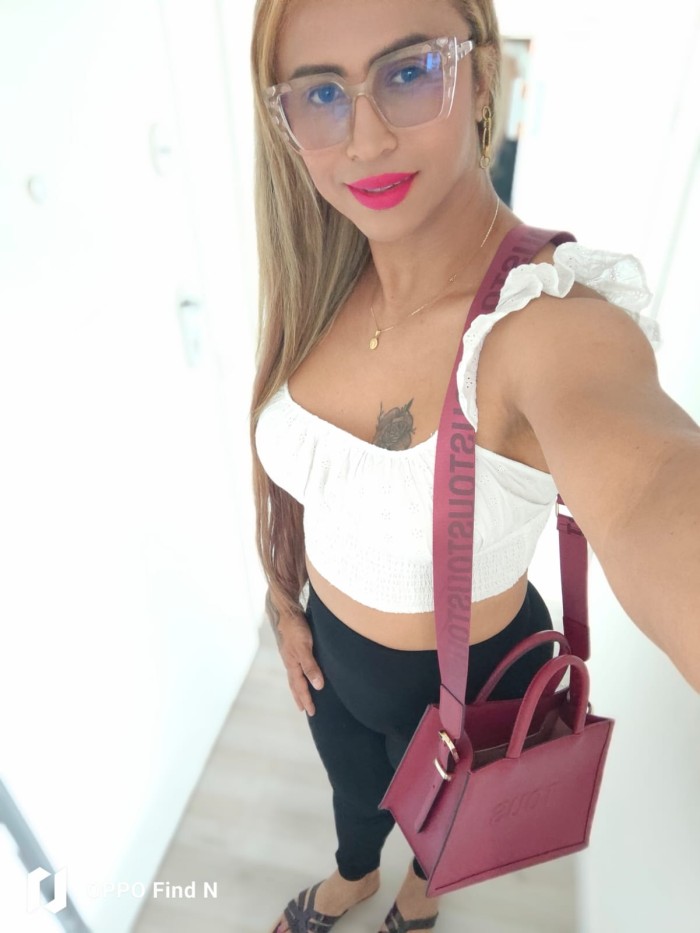 RUBIA EXPLOSIVA TRANS COLOMBIANA 30 AÑOS NOVEDAD