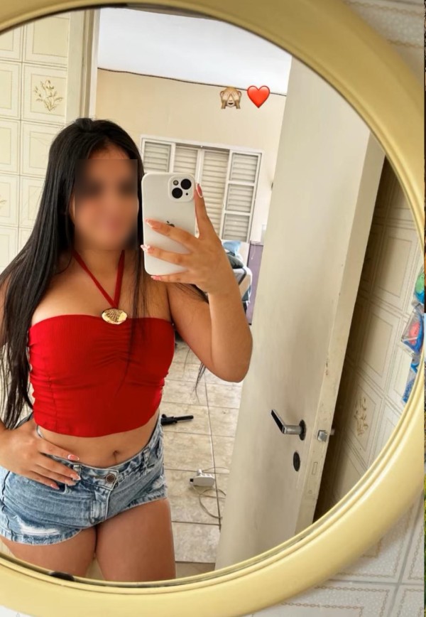 NOVEDAD EN FOZ! RECIEN INICIADA TIMIDA Y JUGUETONA