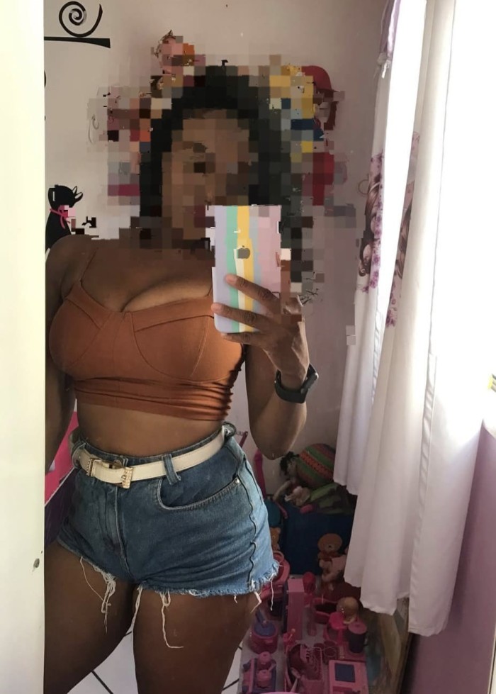 Nueva por tu zona morenita guapa