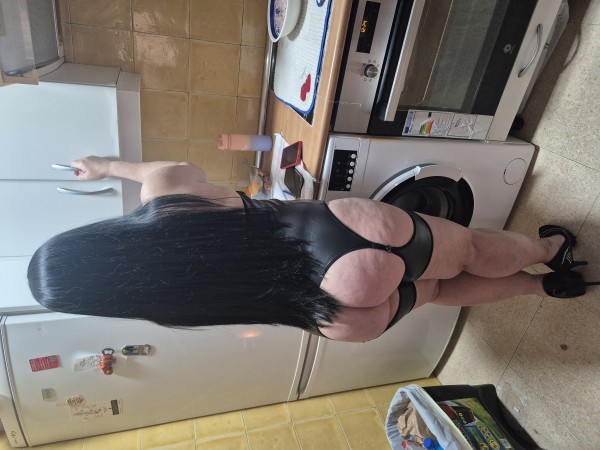 Camila madurita con curvas de infarto