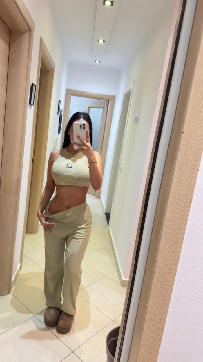 MALAGA CHICA ACOMPAÑANTE DE ALTO NIVEL VIP24H