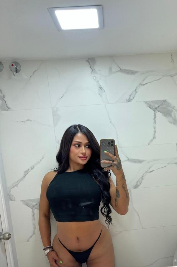 Luciana modelo colombiana